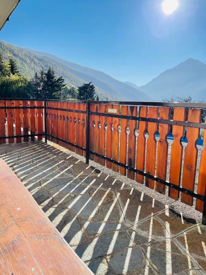 Case Vacanza Perron Sauze D'Oulx Exterior photo