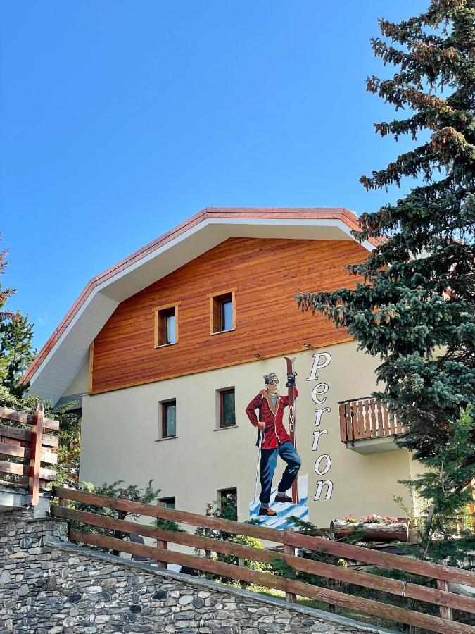 Case Vacanza Perron Sauze D'Oulx Exterior photo